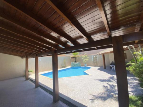 Casa na Praia Grande poucos metros da praia